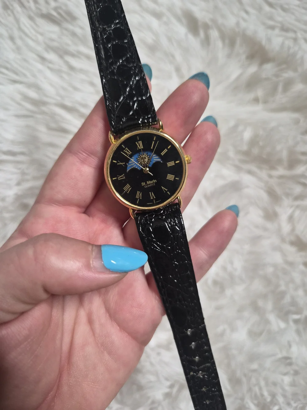 Vintage Watch St Marin Black Leather Band Umbrella Cut Out Sun Analog Quartz ✨️